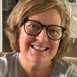 Meet your Posher, Joan